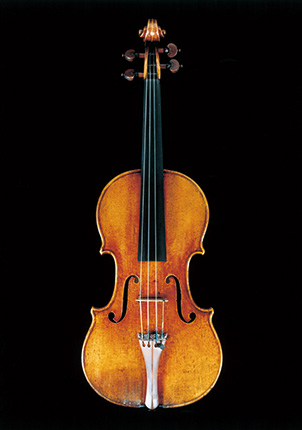 stradivarius_1714_violin_dolphin.jpg